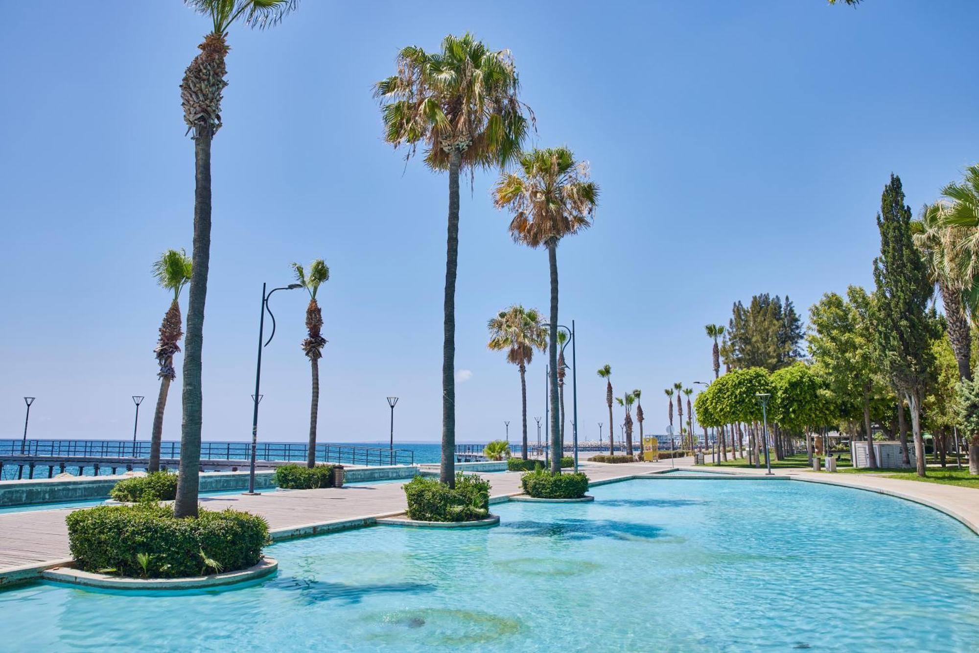 White City Limassol (Adults Only) Buitenkant foto