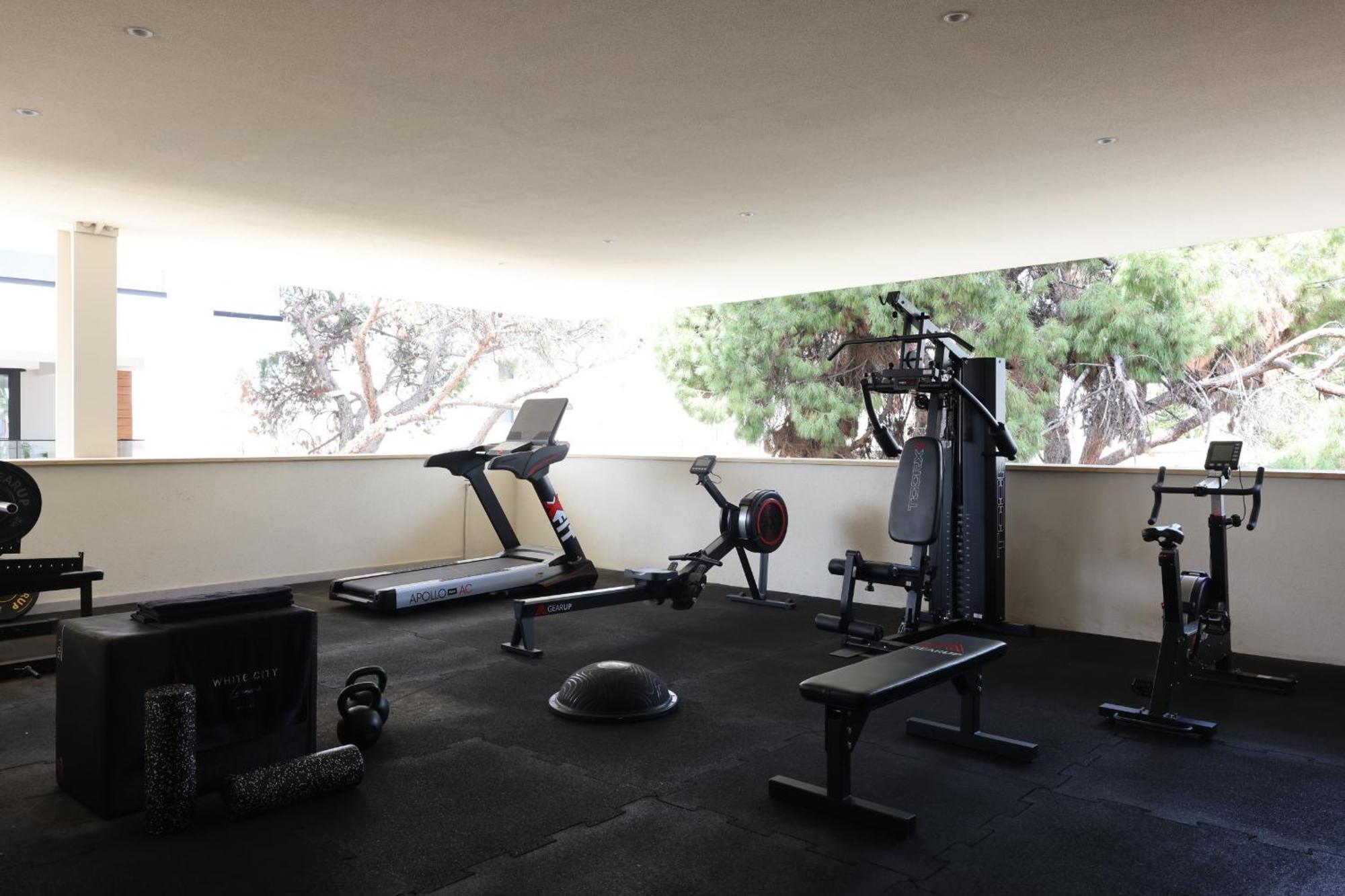 White City Limassol (Adults Only) Buitenkant foto
